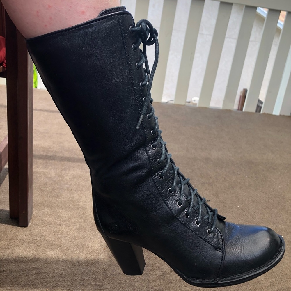 Born boots